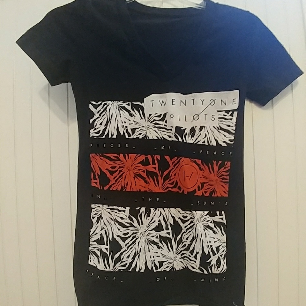 21 Pilots Tee XS